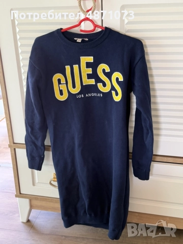 Guess рокля/ bershka