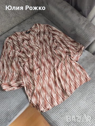 Блуза , снимка 2 - Блузи с дълъг ръкав и пуловери - 53988501