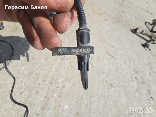 A2125400517 / А2125402405 ABS сензор преден/сензор накладки MERCEDES W212 E350 CDI 4MATIC 2011, снимка 2 - Части - 54565175