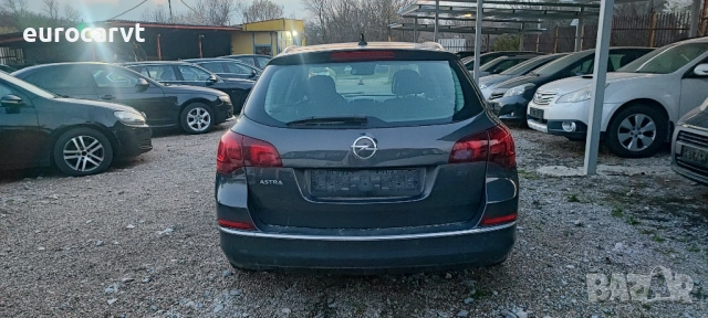 Opel Astra 1.6 CDTI Cosmo, снимка 5 - Автомобили и джипове - 54096620