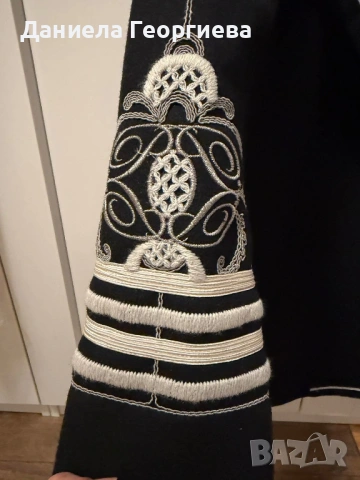 Дамско палто Patrizia Pepe, снимка 2 - Палта, манта - 54009738