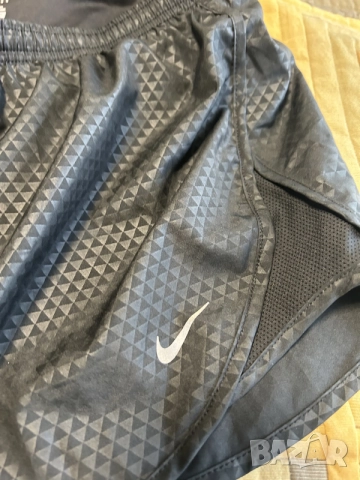 Nike къси гащетата, снимка 2 - Къси панталони - 55263081