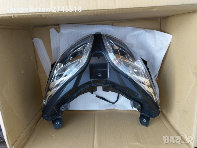 Фар за Suzuki Burgman 400 (18-26)
