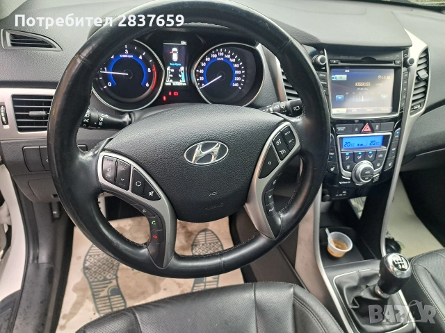 Хюндай i30 1.6 CRDI FULL , снимка 6 - Автомобили и джипове - 54444756