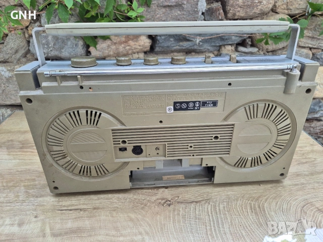 Радиокасетофон Sharp GF-4343H(S), снимка 5 - Радиокасетофони, транзистори - 55190361