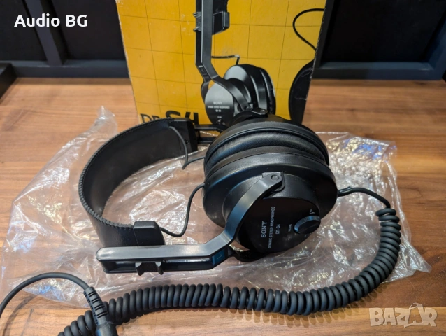 Sony Dr-S4 Stereo Vintage Headphones