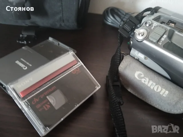 Камера Canon MVX300 Mini DV Camcorder Japan, снимка 17 - Камери - 54532419