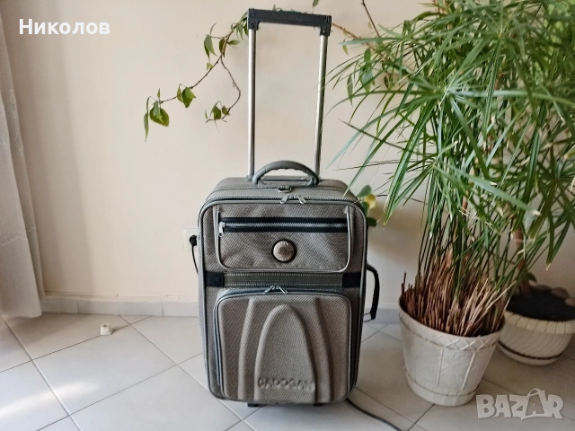 Куфар  "олекотен 3кг" 2бр колелца 60/38/20см  "15€"нов!+Доставка!
