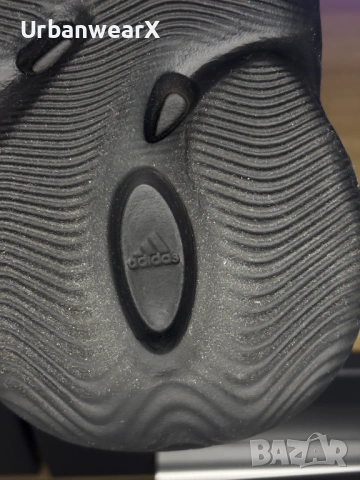 Adidas Yeezy Foam RNNR US6, снимка 10 - Джапанки - 54776064