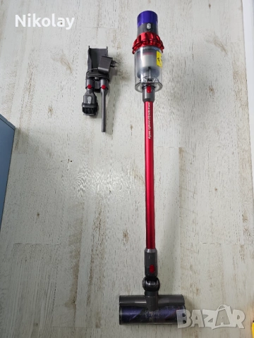 Dyson V10 - пълен комплект, снимка 7 - Прахосмукачки - 54365478
