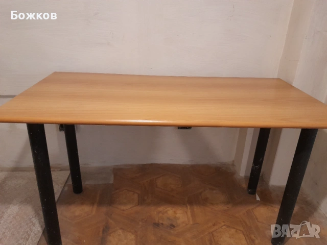 Бюро 1 модел
