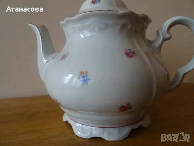 Чайник и захарница Барок български порцелан Сталин Видин 1957 г, снимка 3 - Аксесоари за кухня - 55413608