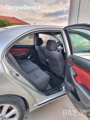 Toyota Avensis 2.0, снимка 6 - Автомобили и джипове - 55657841