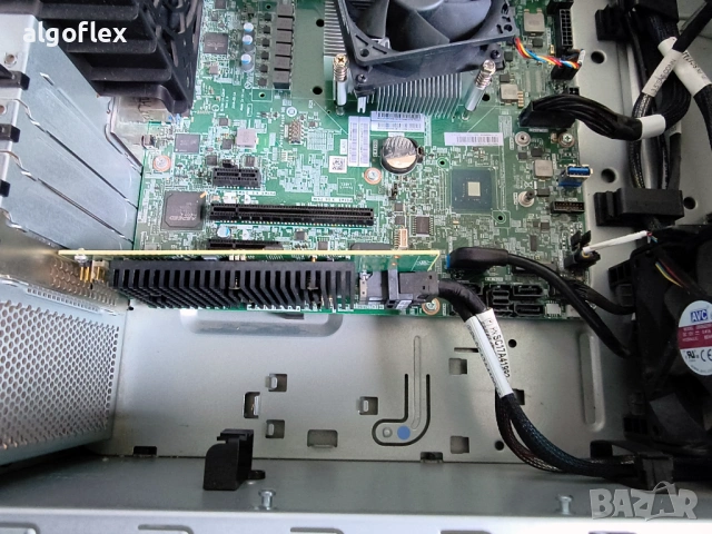 Офис сървър Lenovo ThinkSystem ST250 Tower 4LFF 7Y45 RAID 530-8i, снимка 8 - Работни компютри - 54453057