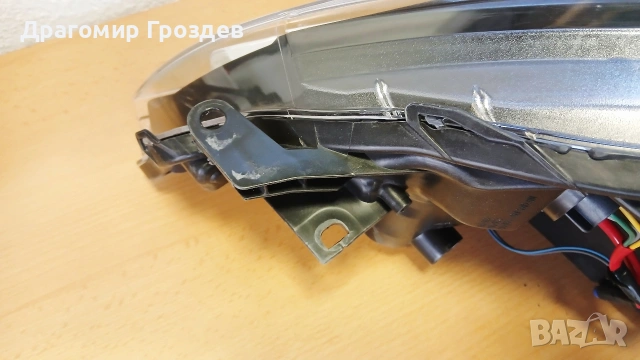 Оригинален десен фар за Toyota Yaris III / Тойота Ярис (2014-2017), снимка 11 - Части - 54185824