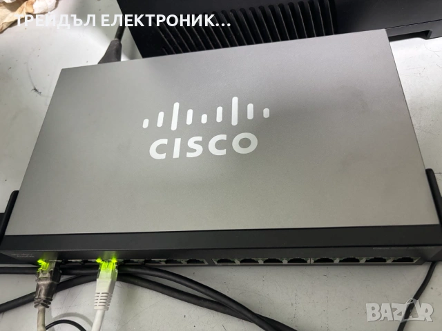SWITCH CISCO SG100-16 V2, снимка 2 - Суичове - 54753180