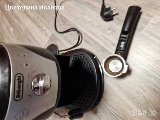 Кафемашина-Делонги, снимка 6 - Кафемашини - 54014267