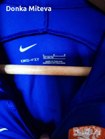 горнище Nike ръст 147 -158 ново без етикет , снимка 2 - Спортни дрехи, екипи - 54921083