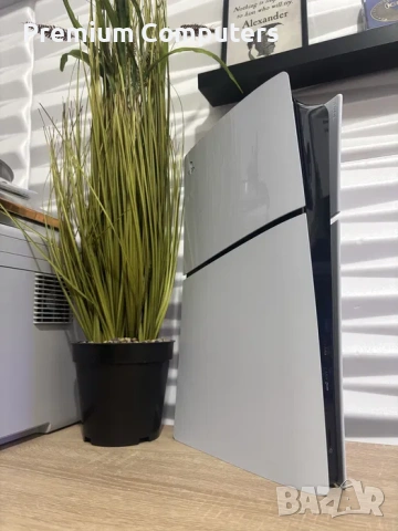 PlayStation 5 Slim 1TB Digital Edition / допълнително аксесоари по избор /