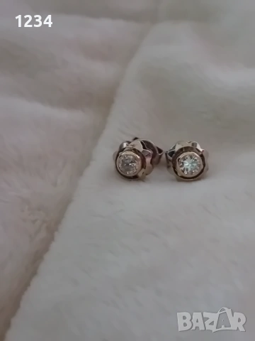 Старинни златни обеци цветя с диаманти 0,64 к. ръчно изработени, снимка 4 - Обеци - 54015261