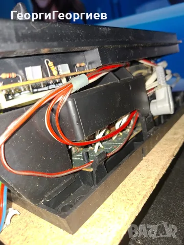 Grundig усилвател и радио...., снимка 3 - Ресийвъри, усилватели, смесителни пултове - 55436295