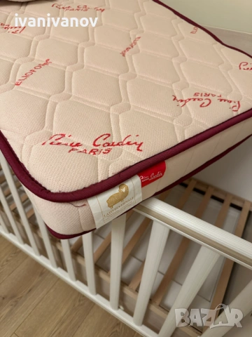 Бебешки матрак Pierre Cardin – 60 x 120 x 12 см, снимка 3 - Бебешки легла и матраци - 54866718