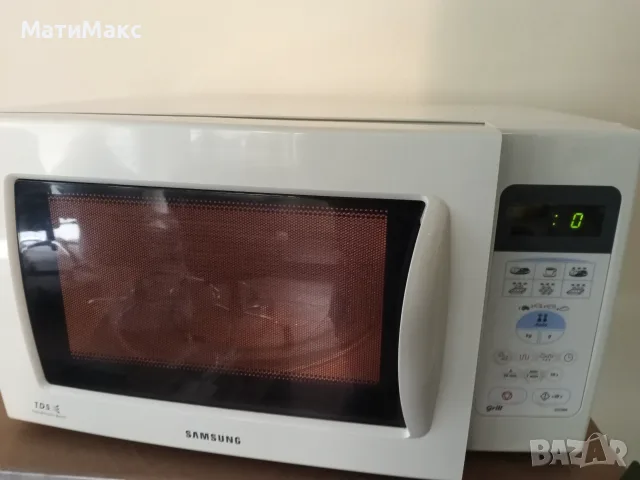 Микровълнова фурна SAMSUNG с грил