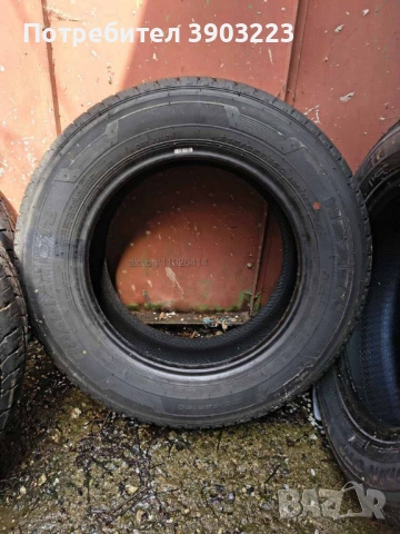 2 бр. Употребявани летни гуми за бус или ван Nexen Roadian CT8 215/65 R16C в много добро състояние