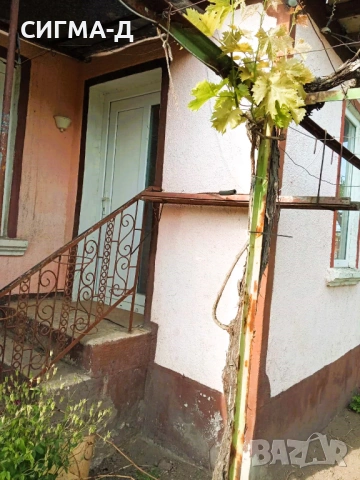 Къща с дворно място в с. Вратарите, обл. Добрич, снимка 5 - Къщи - 54250884