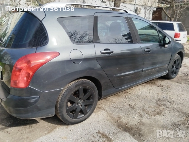 Пежо 308 комби 1,6 HDI, снимка 3 - Автомобили и джипове - 54431115