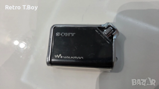 Mp3 Sony network walkman nw-e95, снимка 2 - MP3 и MP4 плеъри - 54370376