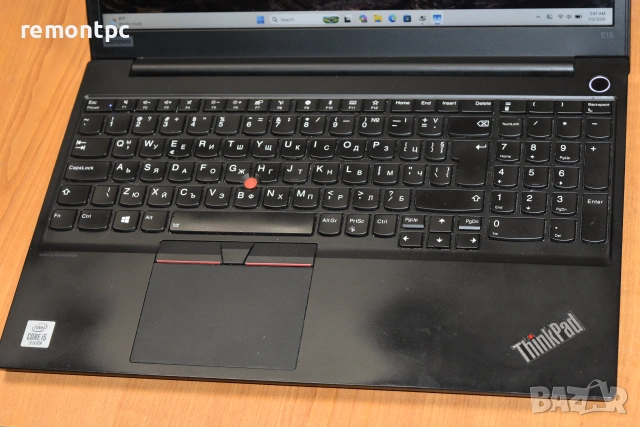 Lenovo ThinkPad E15 15.6 инчов лаптоп с DDR4 / NVME / Батерия и зарядно, снимка 12 - Лаптопи за работа - 55121066