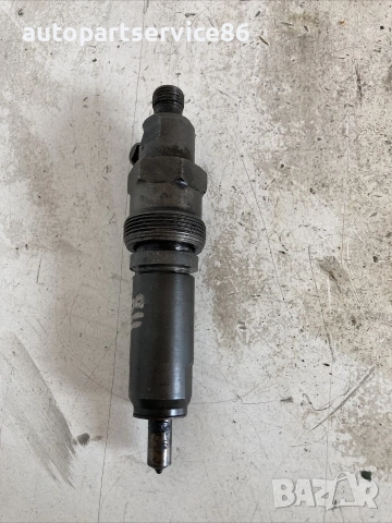 Дюза горивен инжектор 200 Bar KDAL74S за Mercedes 811 OM364 4.0 (1992)