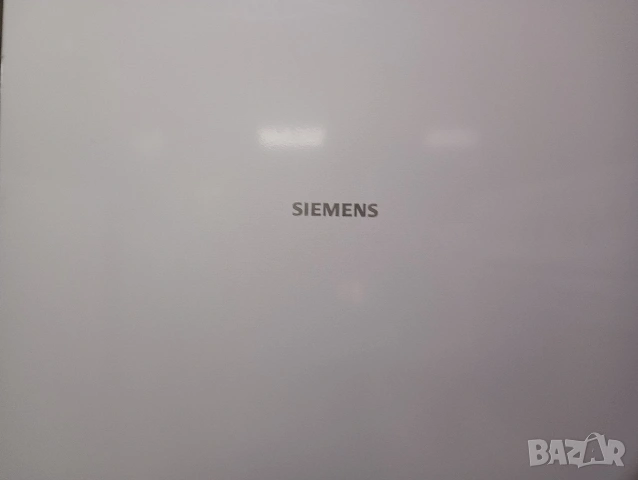 Комбиниран хладилник с фризер Сименс Siemens А+++ с две години гаранция!, снимка 2 - Хладилници - 54637174