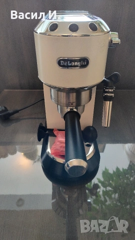 Продавам кафемашина Делонги Джесика Delonghi Dedica БЯЛА, снимка 6 - Кафемашини - 54598325