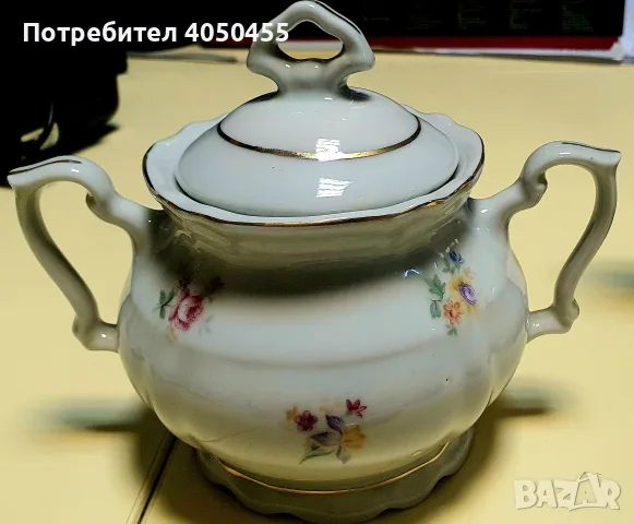 Стар български порцеланов сервиз за чай.Пълен комплект , не ползван , снимка 3 - Антикварни и старинни предмети - 55382031
