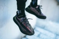 Adidas Yeezy Boost 350 V2 Yecheil номер 43 1/3 оригинални маратонки , снимка 4