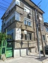 двустаен обзаведен баня кухня склад беседка, снимка 1