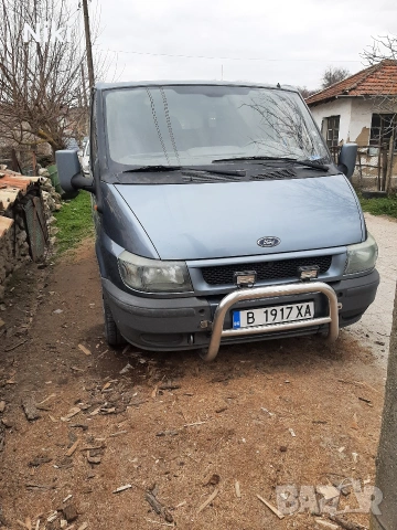 продавам товарен бус форд транзит т260 