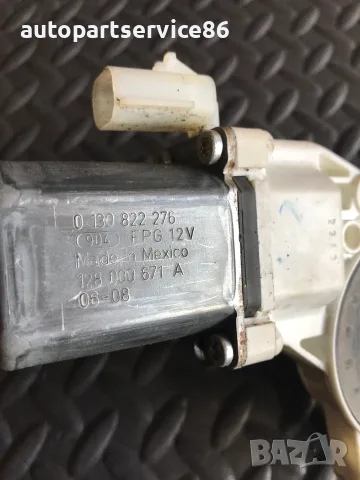 Мотор за стъкло на предна дясна врата Bosch за Dodge Caliber (2005-2010) 0130822276, снимка 2 - Части - 55332670