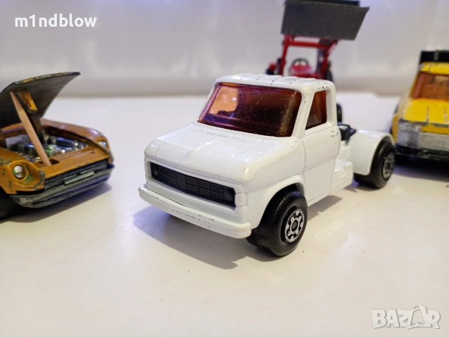 Метални колички Welly Kinsmart Matchbox Bburago 1:43 1:32, снимка 16 - Колекции - 54007853
