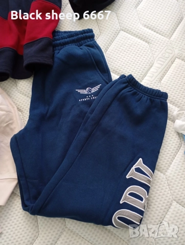 нови суичъри и панталони zara,levis,mango,lc waikiki, снимка 6 - Панталони - 54548379