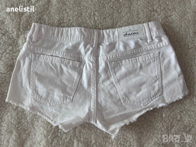Бели дънкови къси панталонки Denim – Размер 38, снимка 2 - Къси панталони и бермуди - 55068460