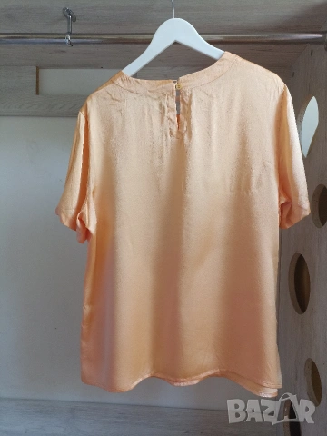 Копринена блуза Escada, снимка 2 - Тениски - 54821432