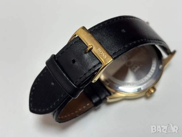 Елегантен Класически Мъжки Часовник Hugo Boss HB1512431, снимка 8 - Мъжки - 54699583