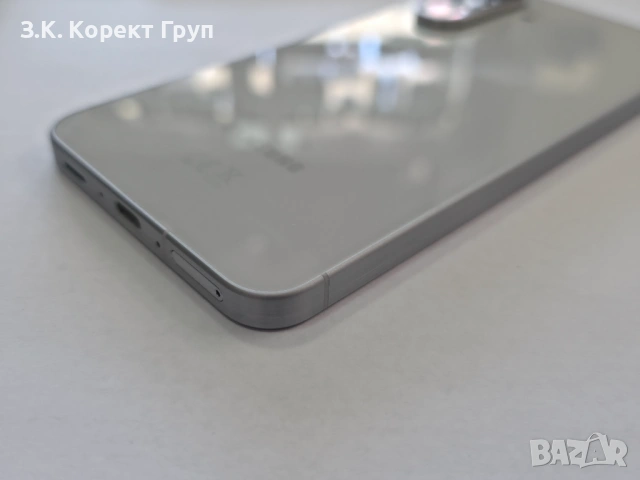 Tелефон Samsung A56 5G 128GB, снимка 3 - Samsung - 54427129