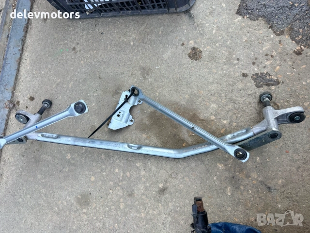 w000059052 механизъм за предни чистачки от Land Rover Range Rover Velar (L560) 3.0 D дизел/електро , снимка 4 - Части - 55102471