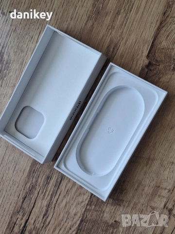 Оригинална кутия Iphone 16 pro, снимка 4 - Apple iPhone - 55273593