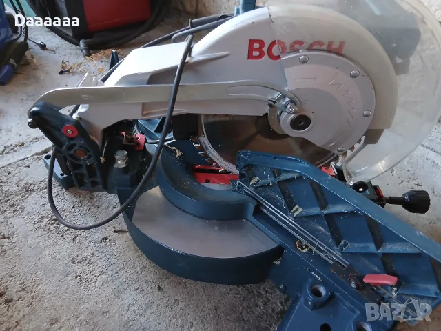Циркуляр'' BOSCH, снимка 2 - Триони и циркуляри - 55331107