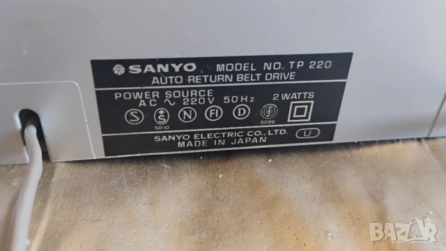 Sanyo TP-220 . Полуавтоматичен грамофон. Made in Japan, снимка 7 - Грамофони - 54380339